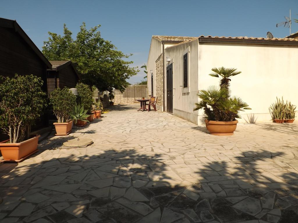 Vila Lebaronie Scicli Exteriér fotografie
